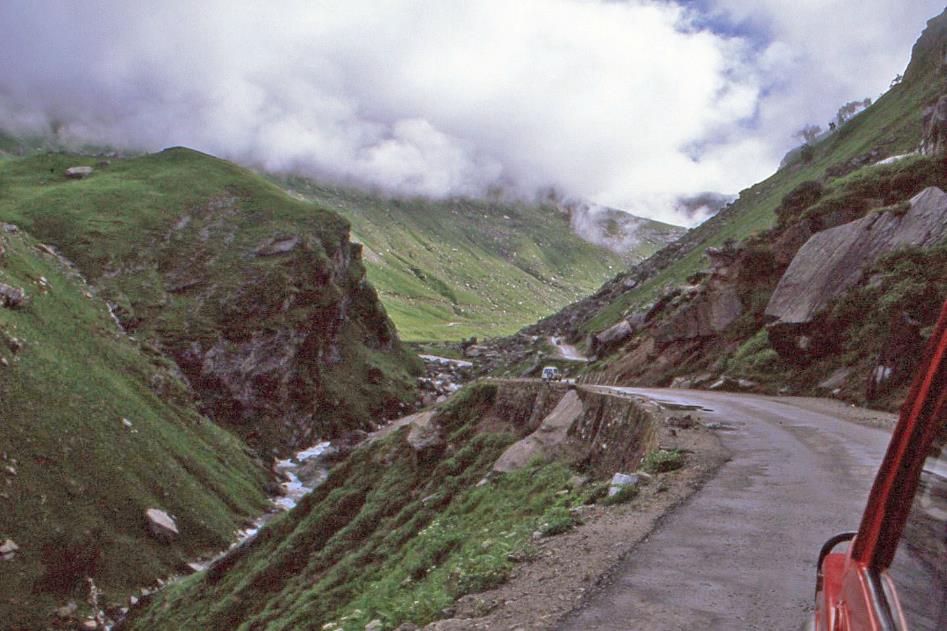 D:\DataFoto\Dia's - Reizen\1995-07-16 Ladakh\03 Naar Kaza\Best Of\Ldak0113y.jpg