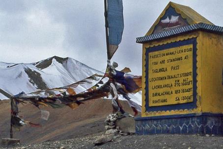 D:\DataFoto\Dia's - Reizen\1995-07-16 Ladakh\05 Naar Leh\Best Of\Ldak0363y.jpg