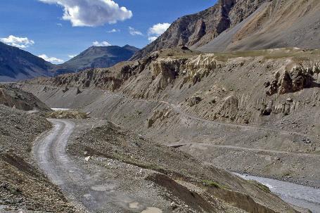 D:\DataFoto\Dia's - Reizen\1995-07-16 Ladakh\05 Naar Leh\Best Of\Ldak0274y.jpg