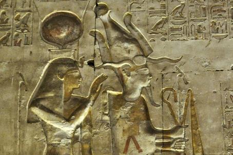 D:\DataFoto\Foto's - Reizen\2010-04-04 Egypte (herschikt)\13 Abydos\Best Of (herschikt 2)\03 Zuilenzaal - Seti biedt djed aan\EGYP1327y1.jpg