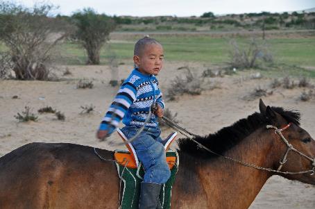 D:\DataFoto\Foto's - Reizen\2013-07-08 Mongolie\18 - Ovgon Khiid\MONG3142y.jpg