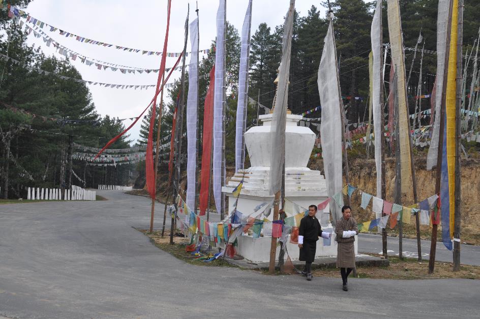 D:\DataFoto\Foto's - Reizen\2014-04-05 Darjeeling-Sikkim-Bhutan\11 Naar Trongsa\11 Werkmap\BHUT2537.JPG