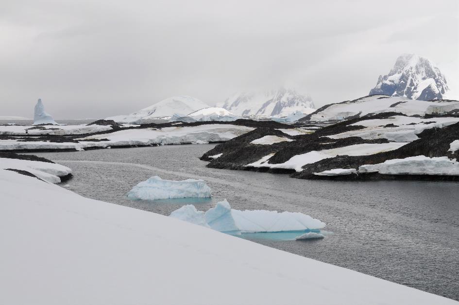 D:\DataFoto\Foto's - Reizen\2018-01-21 Antarctica (herschikt)\19 Winter Island\Best Of\ANTA2208x.jpg