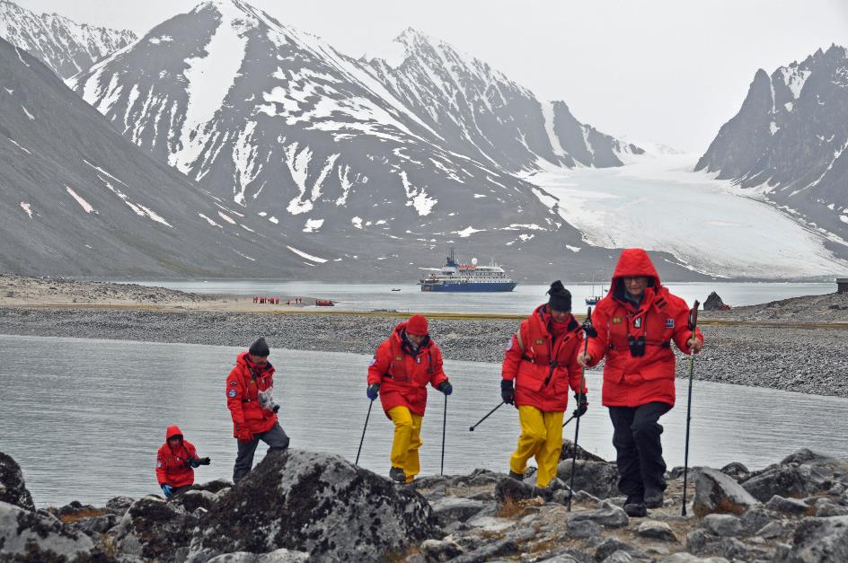 D:\DataFoto\Foto's - Reizen\2018-07-18 Spitsbergen\03 Magdalenefjorden\Best Of\SPIT0350y.jpg