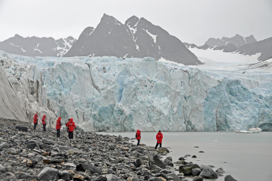 D:\DataFoto\Foto's - Reizen\2018-07-18 Spitsbergen\03 Magdalenefjorden\Best Of\SPIT0406y.jpg