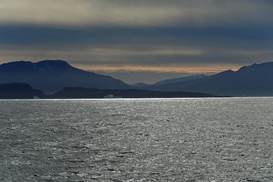 D:\DataFoto\Foto's - Reizen\2022-08-30 Noordoost-Groenland\09 Keizer Frans Jozeffjord\Best Of\GROE1419y.jpg