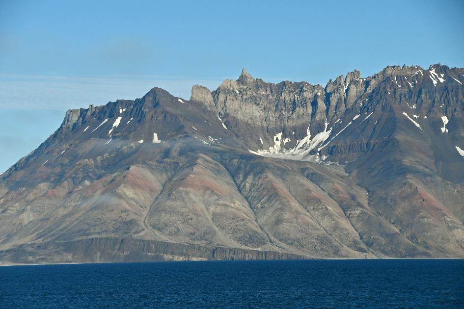 D:\DataFoto\Foto's - Reizen\2022-08-30 Noordoost-Groenland\16 Koning Oscar Fjord\Best Of\GROE2791y.jpg