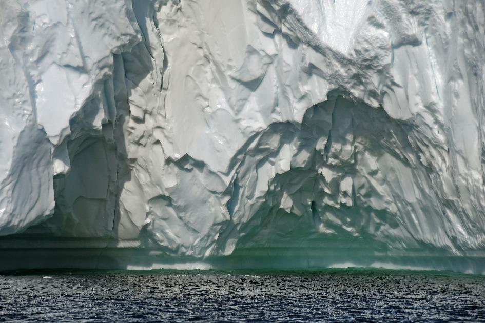 D:\DataFoto\Foto's - Reizen\2023-08-13 Noordwestelijke Doorvaart\14 Ilulissat - Boat Trip Icefjord\Best Of\NWD_1595y.jpg