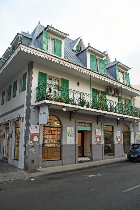 D:\DataFoto\Foto's - Reizen\2023-10-16 La Reunion\01 Saint-Denis\Best Of\REU_0056y.jpg