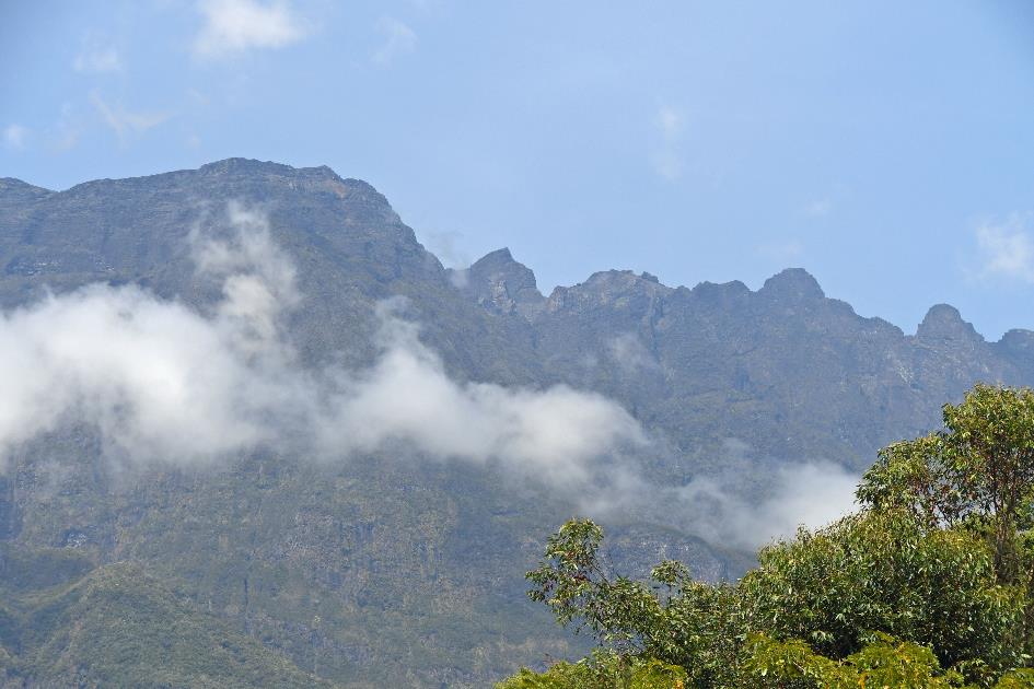 D:\DataFoto\Foto's - Reizen\2023-10-16 La Reunion\03 Naar Hell-Bourg\Best Of\REU_0206y.jpg