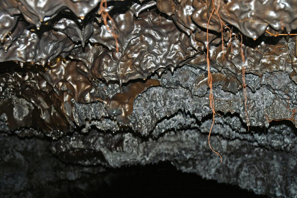 D:\DataFoto\Foto's - Reizen\2023-10-16 La Reunion\14 Lavatunnels\Best Of\REU_0749y.jpg