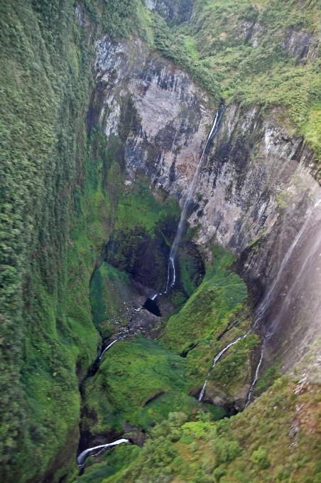 D:\DataFoto\Foto's - Reizen\2023-10-16 La Reunion\42 Helikoptervlucht\_Best Of\REU_2767y.jpg