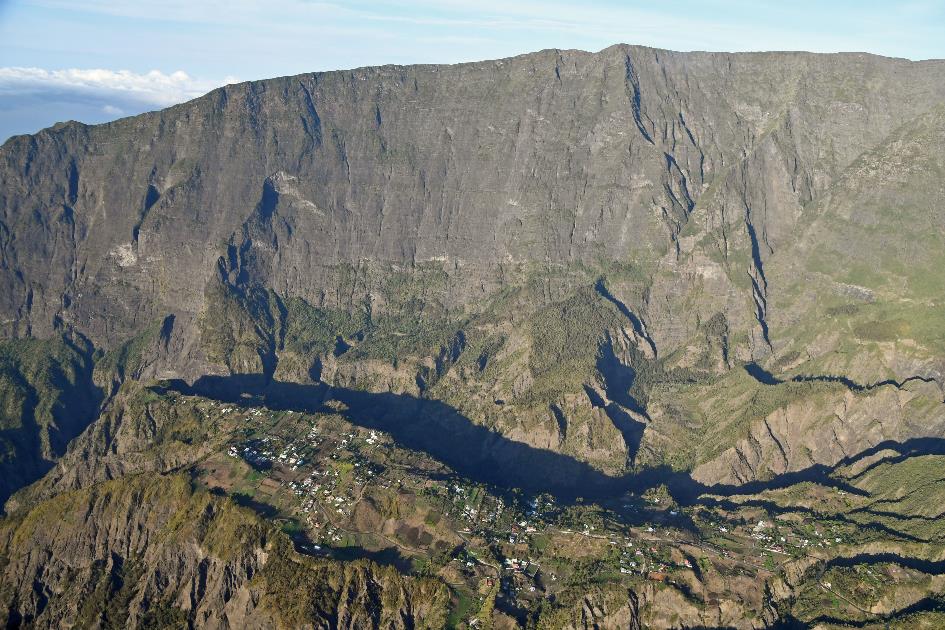 D:\DataFoto\Foto's - Reizen\2023-10-16 La Reunion\42 Helikoptervlucht\_Best Of\REU_2874y.jpg