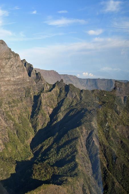 D:\DataFoto\Foto's - Reizen\2023-10-16 La Reunion\42 Helikoptervlucht\_Best Of\REU_2877s.jpg