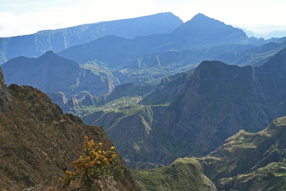 D:\DataFoto\Foto's - Reizen\2023-10-16 La Reunion\36 Maido\Best Of\REU_2124y.jpg