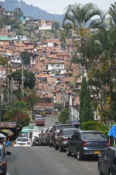 D:\DataFoto\Foto's - Reizen\2024-03-01 Colombia (herschikt)\55 Medellin Comuna 13\Best Of\COL_4062y.jpg